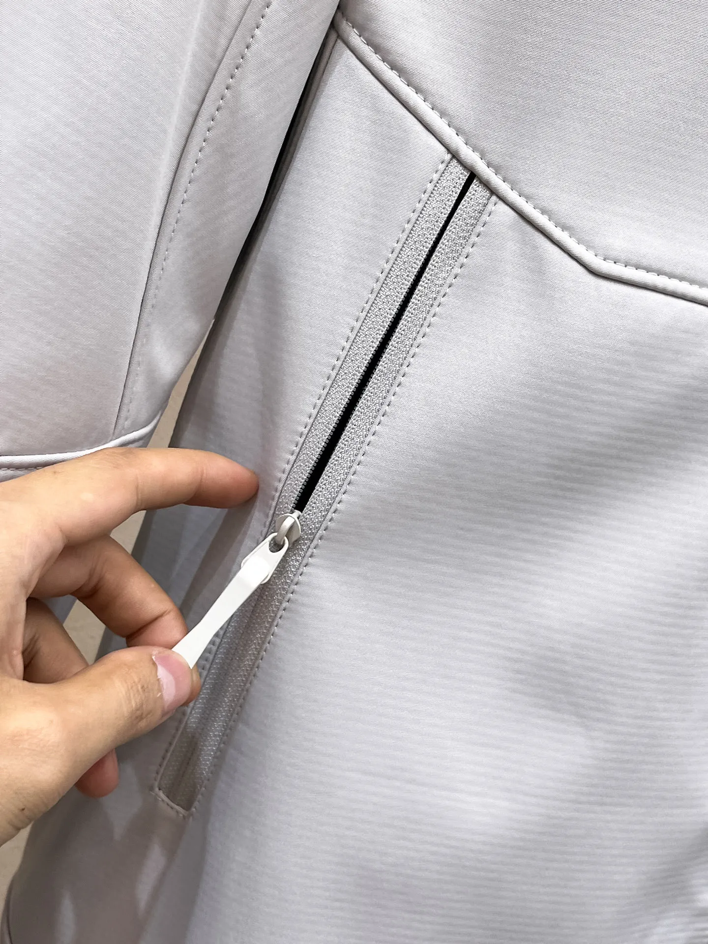 Same Style， ， 2026 New Arrival ，Original Premium Breathable ， ， ， Quality。 ， Sizes：M～3XL